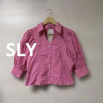 SLY 개더 핑크 7부 소매 V넥 셔츠 스키퍼 시스루 룩