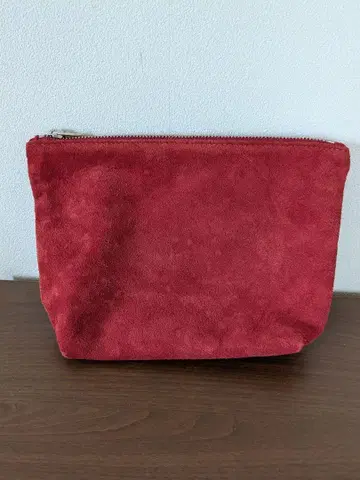 BAGGU 스웨이드 파우치