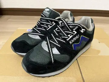 새상품급 카르후 스니커즈 KARHU SYNCHRON CLASSIC