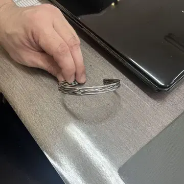 팔찌