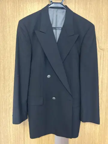 네이비 블레이저 실버색 버튼 시착만 한 상품