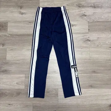 아디블레이크 네이비 XS 사이즈
