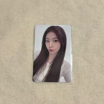 카즈하 different ums 유니버셜 2차 럭키드로우 트레이딩 카드