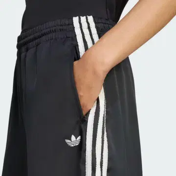 adidas 한국 한정판 와이드 팬츠 블랙