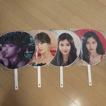 TWICE MOMO 부채