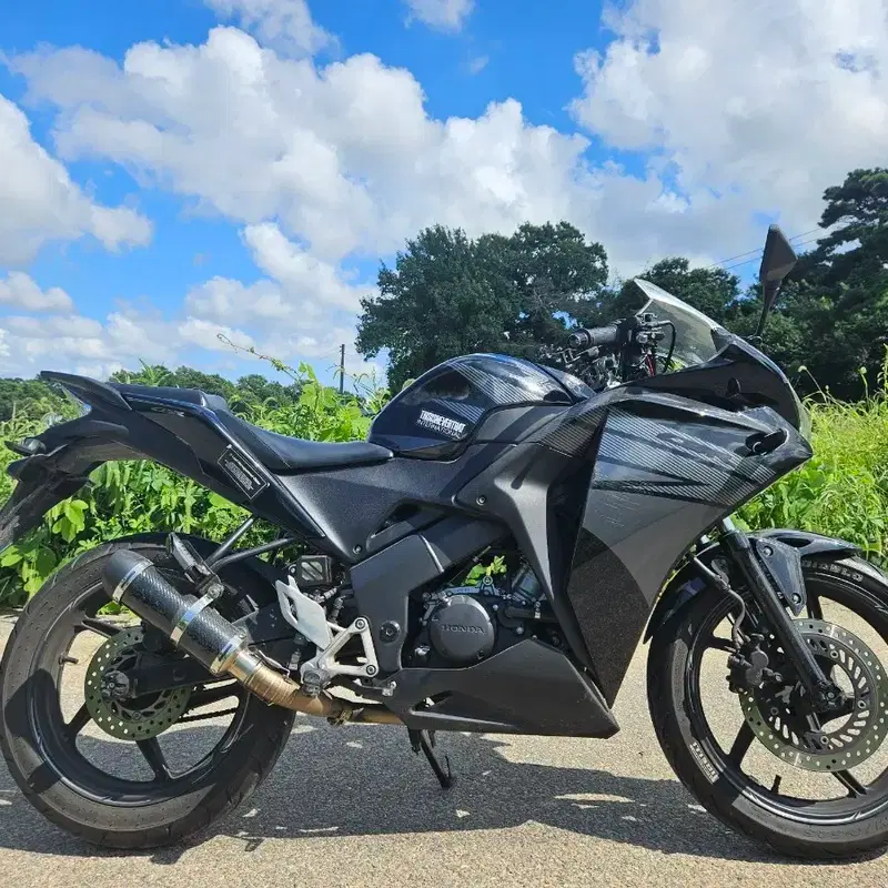 혼다CBR125흑마 / 17년식 / 3만키로 / 170만원