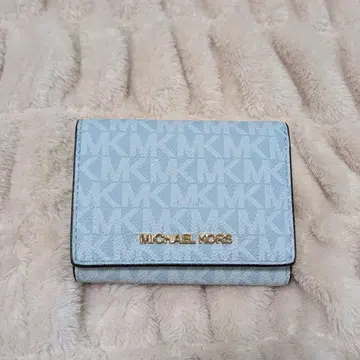 MICHAEL KORS 마이클코어스 3단 폴더형 지갑 라이트 블루