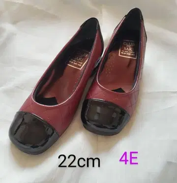 CLUB DE SAKI 소가죽 퀼팅 펌프스 일본제 4E 22cm