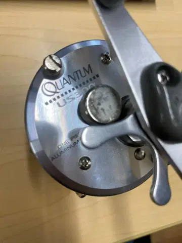quantum QUANTUM US300 베이트 릴