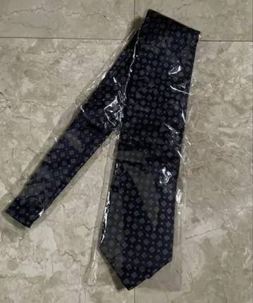 HERNO 헤르노 넥타이 블루 꽃무늬 올 패턴 이탈리아제 오쿠다 쇼지