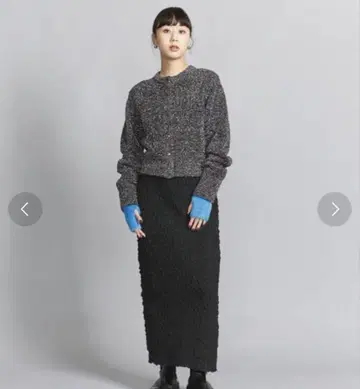 유나이티드 애로우즈 블랙 셔링 타이트 스커트