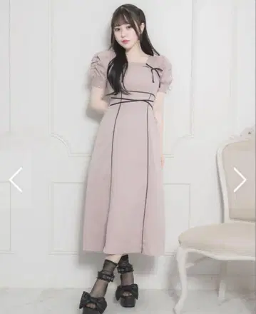 pium 크로스 테이프 컷 아웃 롱 원피스 핑크
