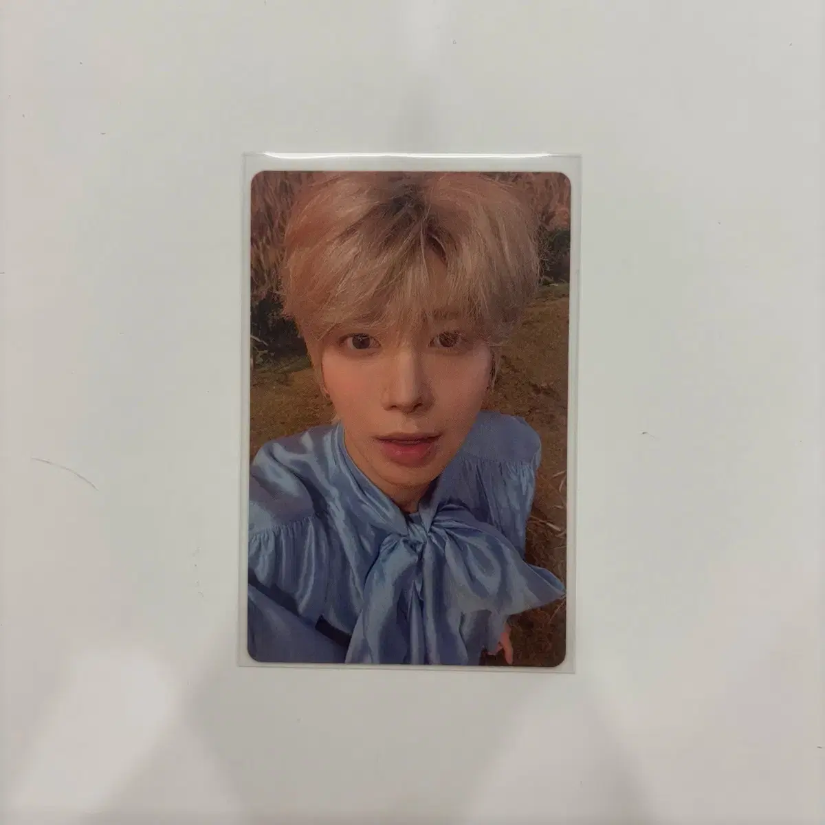 Buy TOMORROW X TOGETHER Signed albums, Rare photocards on