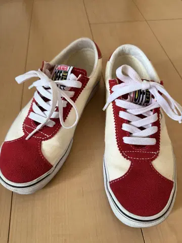 VANS 스니커즈