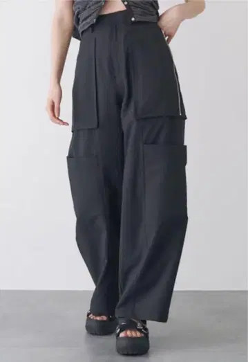 MURUA ZIP 카고 팬츠