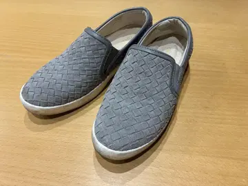 콜한 스니커즈