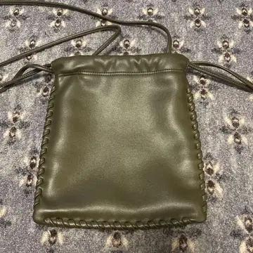 VASIC WELLS MINI MINI 투모로우랜드 별주