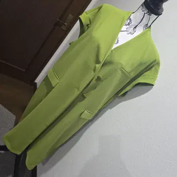 아메리 새상품급 밝은 그린 숏 슬리브 가디건