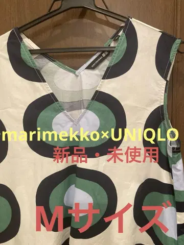 [새상품 미사용] UNIQLO 유니클로 마리메꼬 V넥 플레어 원피스 M