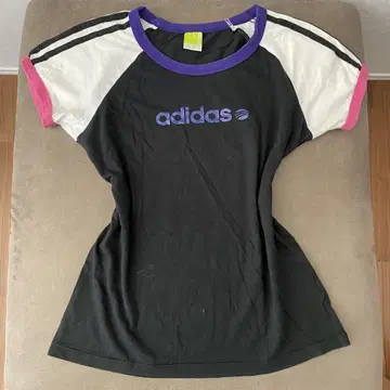 adidas 아디다스 헤이세이 갸루 y2k 로고t 피치t 그런지