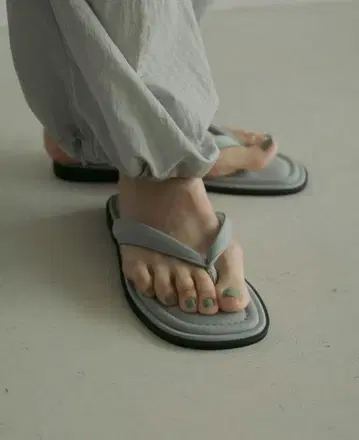 미사용 새상품 앙느크 플립플랍