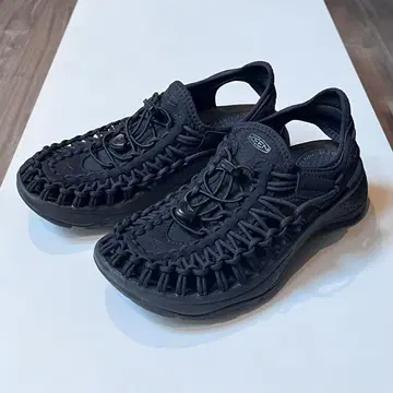 KEEN UNEEK ASTORIA 22.5cm