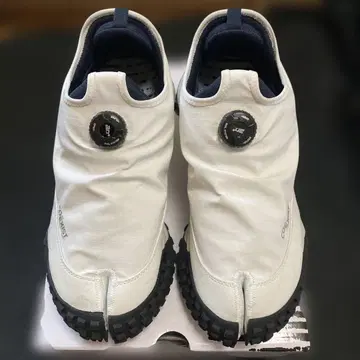 CMF 'approach 03 MOC' WHITE 2025SS
