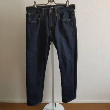 GAP 테이퍼드 데님