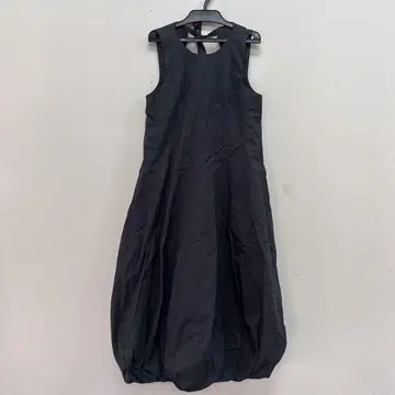 에스에스데일리 S.S.DALEY 슬리브리스 벌룬 롱 원피스