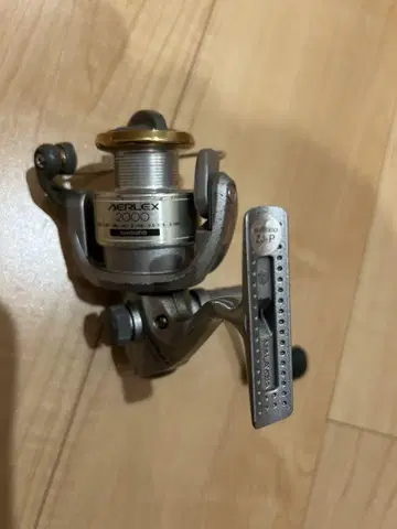 SHIMANO AERLEX 2000 스피닝 릴
