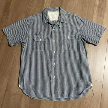 OSHKOSH 오슈코시 반팔 샴브레이 스트라이프 셔츠