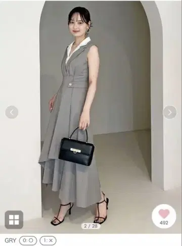 [SNIDEL] 새상품_그레이 슬리브리스 비대칭 드레스