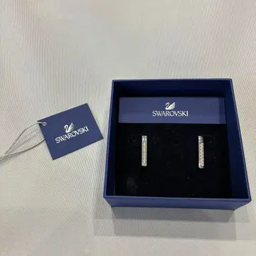 SWAROVSKI 실버 귀걸이