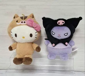 키티 띠 멧돼지 쿠로미의 인형옷을 입은 맥 마스코트