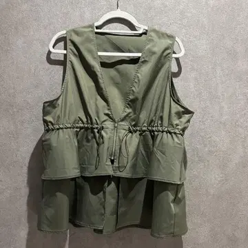 렙심 소매는 베스트 프릴