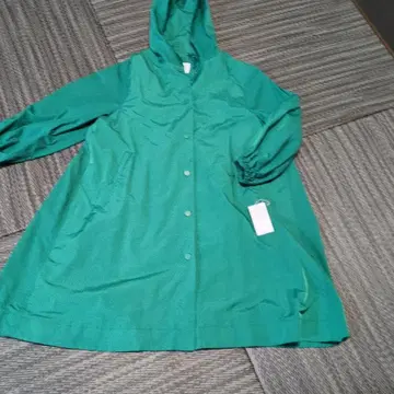 투모로우랜드 그린 후드 부착 자켓 사이즈 34 가격 인하