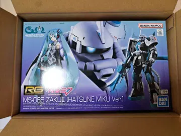 RG 1/144 MS-06S 자쿠 II [하츠네 미쿠 Ver.]