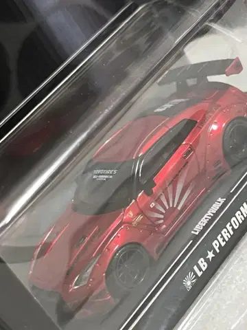 LB-PERFORMANCE 닛산 스카이라인 GT-R R35 (레드)