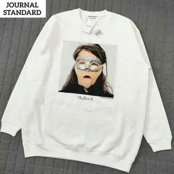 [택 포함 새상품] 저널 스탠다드 Bjork 프린트 맨투맨 화이트 XL