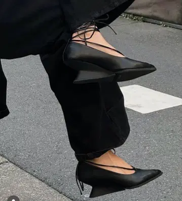 Knuth Marf 크누스마프 3way 스틸레토 펌프스