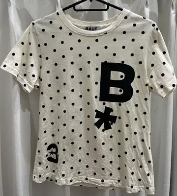 BAUF 도트 T셔츠
