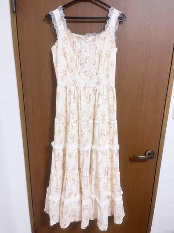 evelyn 레이스 프릴 티어드 OP 원피스