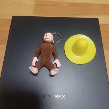 오사루의 조지 키링과 모자 세트