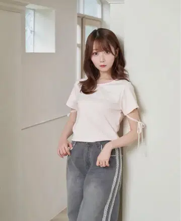 로제 뮤즈 T셔츠