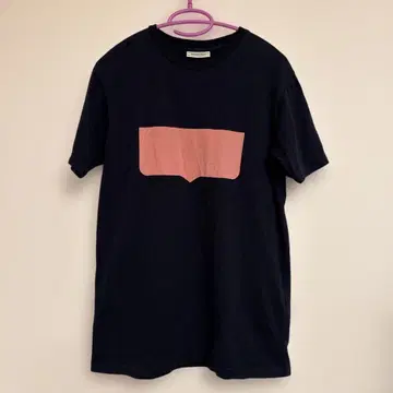 오니츠카타이거 T셔츠