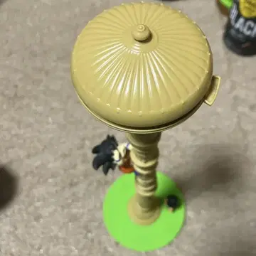 드래곤볼 손오공 피규어, 카린탑에 오르는 손오공과 지켜보는 우파