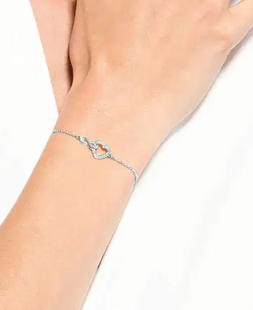[ 새상품 ] SWAROVSKI 스와로브스키 팔찌 인피니티 하트