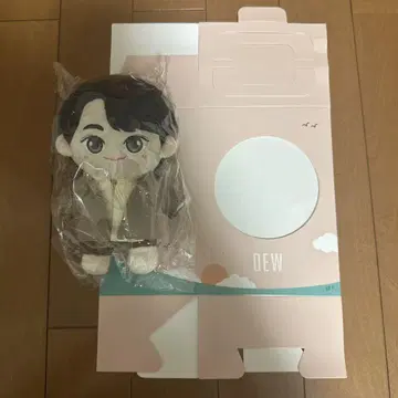 Dew 봉제 인형