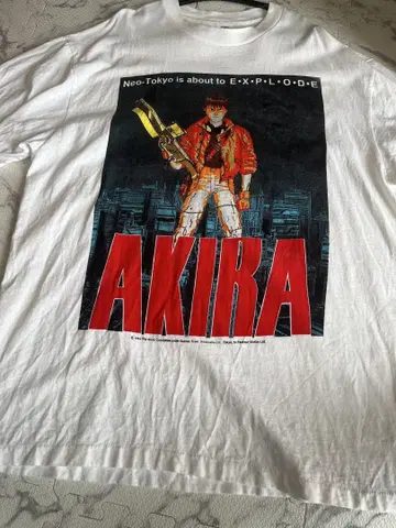 AKIRA 아키라 XL 카네다 USA T셔츠 싱글 스티치 화이트칼라