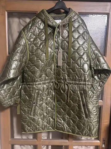 새상품 JANE SMITH 퀼팅 코트